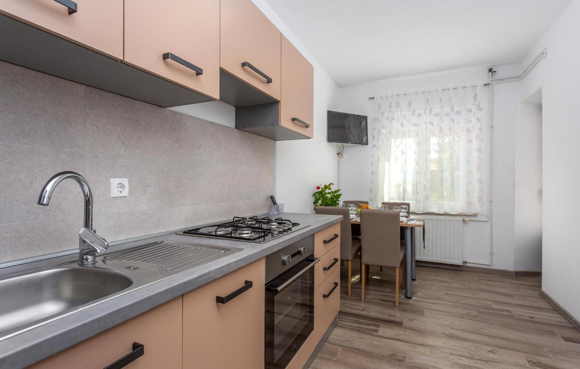 Stunning Apartment In Krk With Kitchen كرك المظهر الخارجي الصورة
